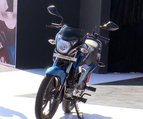 వావ్ స్టైలిష్ హీరో గ్లామర్ బీఎస్6 వచ్చేసింది: ధర ఎంతంటే?