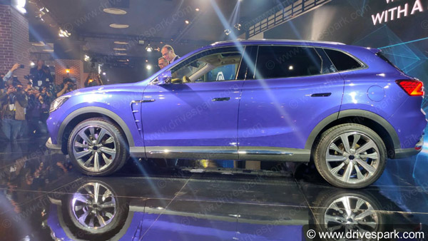 ఇండియన్ మార్కెట్లో మరో కొత్త కార్ ని ఆవిష్కరించిన ఎంజి మోటార్