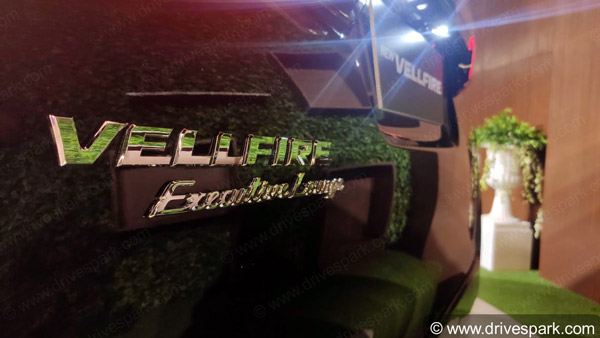 ఇండియన్ మార్కెట్లో టయోటా వెల్‌ఫైర్ రేటెంతో తెలుసా.. !