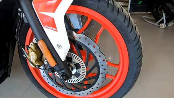 బిఎస్ 6 బజాజ్ పల్సర్ RS 200 బైక్స్ డెలివరీస్ ఎప్పుడంటే.. ?