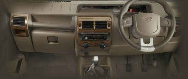 స్పాట్ టెస్ట్‌లో కనిపించిన కొత్త మహీంద్రా బొలెరో 