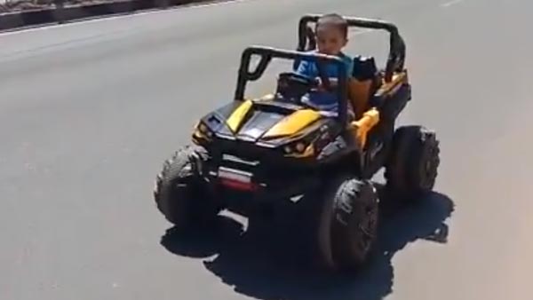 లాక్ డౌన్ ఉల్లంఘించిన కర్ణాటక ఎమ్మెల్యే, ఎవరో తెలుసా.. !