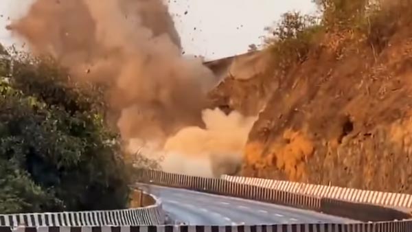 190 ఏళ్ల అమృతాంజన్ వంతెనను కూల్చివేసిన మహారాష్ట్ర గవర్నమెంట్, ఎందుకో తెలుసా.. !