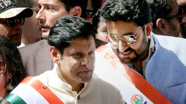 హీరో విక్రమ్ కోసం మినీ స్వర్గాన్ని తలపించే కారవ్యాన్, ఇదే హీరో విక్రమ్ కోసం మినీ స్వర్గాన్ని తలపించే కారవ్యాన్, ఇదే