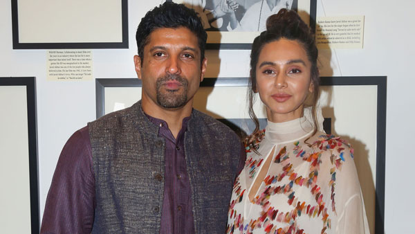 లాక్‌డౌన్‌ ఎఫెక్ట్ : నిత్యావసర వస్తువులు కొనడానికి వచ్చిన బాలీవుడ్ యాక్టర్