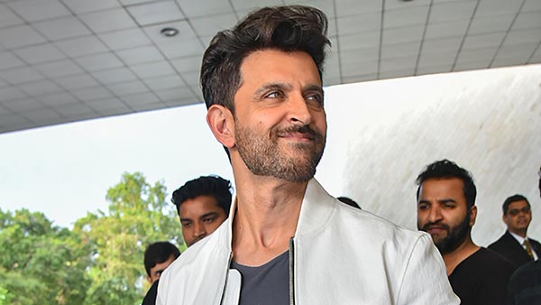 భూలోక స్వర్గాన్ని తలపించే బాలీవుడ్ యాక్టర్స్ యొక్క వానిటీ వ్యాన్స్ 