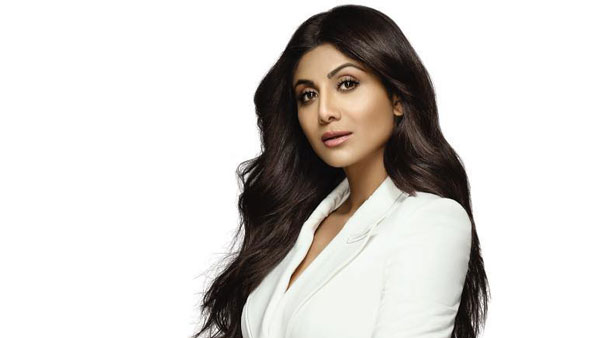 ప్రముఖ హీరోయిన్స్ ఉపయోగించే 1990 నాటి లగ్జరీ కార్లు