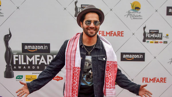 బాలీవుడ్ యాక్టర్స్ ఉపయోగించే లగ్జరీ కార్లు