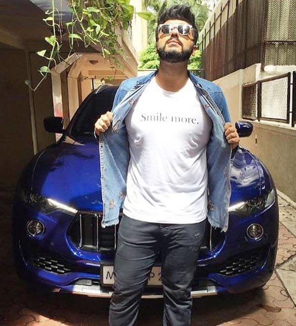 10 మంది బాలీవుడ్ సెలబ్రెటీస్ నడిపే సూపర్ లగ్జరీ కార్స్