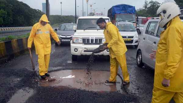 రహదారి నిర్మాణానికి భారీ పెట్టుబడులు పెట్టనున్న కేంద్ర ప్రభుత్వం