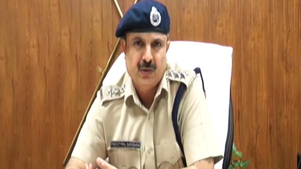 భీమా డబ్బు కోసం తప్పుడు కేసు పెట్టిన ఆడి A4 కార్ ఓనర్ 