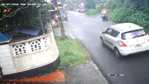 భారతీయ రోడ్లపై ఎప్పుడు ఏ ప్రమాదం జరుగుతుందో ; ఈ వీడియో చూడండి