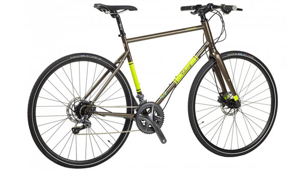 మేడ్-ఇన్-ఇండియా సైకిల్ పై బ్రిటీష్ పిఎం బోరిస్ జాన్సన్ 