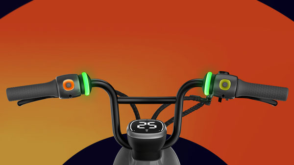 ఈ స్కూటర్ ధర స్మార్ట్‌ఫోన్ కన్నా చీప్; ఎక్కడో తెలుసా?