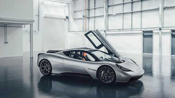 గోర్డాన్ ముర్రే టి.50 - కారు మధ్యలో ఇంజన్, లైట్-వెయిట్, 3 సీట్లు మాత్రమే గోర్డాన్ ముర్రే టి.50 - కారు మధ్యలో ఇంజన్, లైట్-వెయిట్, 3 సీట్లు మాత్రమే