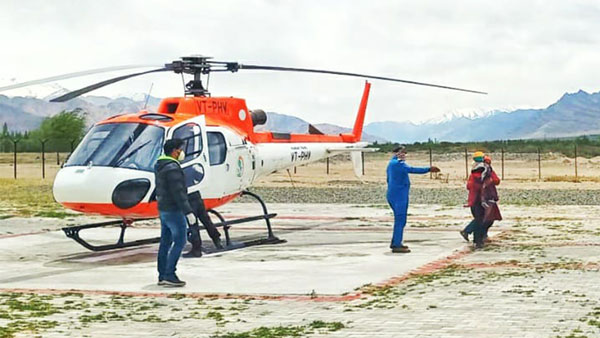 ఇండియాలో ఇప్పుడు అతి తక్కువ ఖర్చుతోనే హెలికాఫ్టర్ సర్వీస్.. ఎక్కడో తెలుసా ? ఇండియాలో ఇప్పుడు అతి తక్కువ ఖర్చుతోనే హెలికాఫ్టర్ సర్వీస్.. ఎక్కడో తెలుసా ?