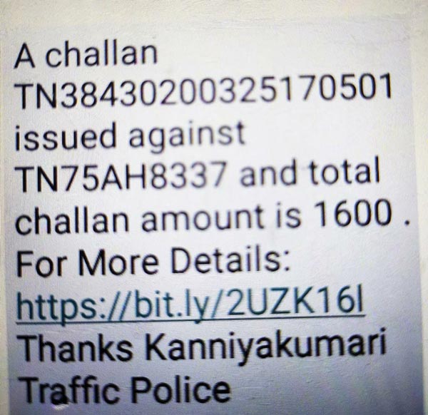 హెల్మెట్ లేదని ఆటో డ్రైవర్‌కి ఫైన్ వేసిన ట్రాఫిక్ పోలీసులు ; ఎక్కడో తెలుసా ? 