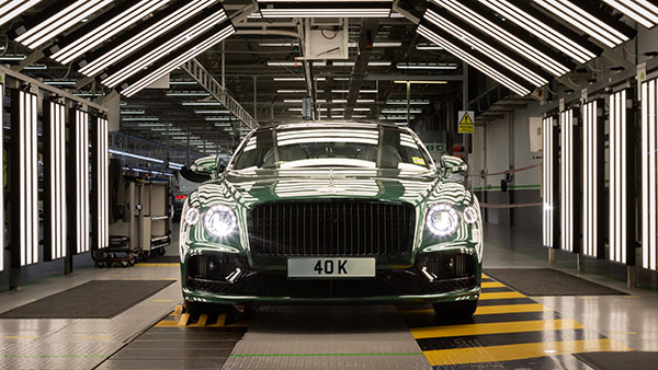 సరికొత్త మైలురాయిని చేరుకున్న బెంట్లీ ఫ్లయింగ్ స్పర్ - వివరాలు