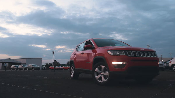 162 అడుగుల జీప్ ఎస్‌యూవీలతో తయారైన గణేష్ మహారాజ్ [వీడియో]