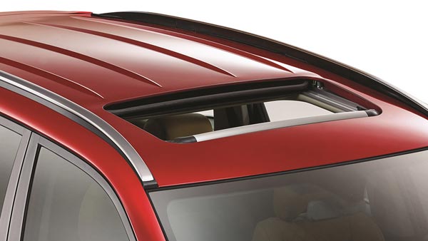 కొత్త తరం మహీంద్రా ఎక్స్‌యూవీ500 స్పై చిత్రాలు - లేటెస్ట్ డీటేల్స్