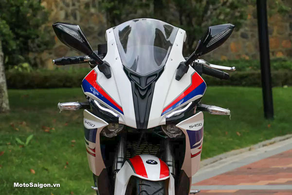 బిఎండబ్ల్యు సూపర్ బైక్ డిజైన్ కాపీ కొట్టిన చైనా.. ఈ బైక్ ఎలా ఉందో మీరే చూడండి