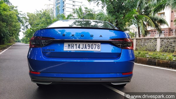 స్కోడా సూపర్బ్ స్పోర్ట్ లైన్ సెడాన్ రోడ్ టెస్ట్ రివ్యూ.. ఇప్పుడు మీ కోసం