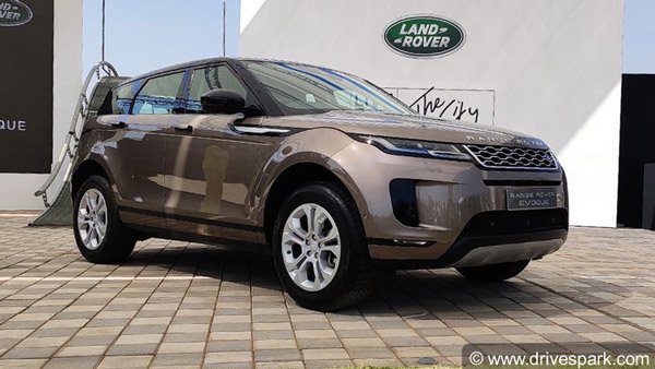 భీష్మ డైరెక్టర్‌కి రేంజ్ రోవర్ గిఫ్ట్ గా ఇచ్చిన హీరో నితిన్, ఎందుకో తెలుసా !