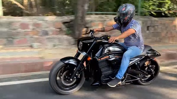 నమ్మండి.. ఇది నిజంగా రాయల్ ఎన్‌ఫీల్డ్ థండర్బర్డ్ 350 బైక్ 