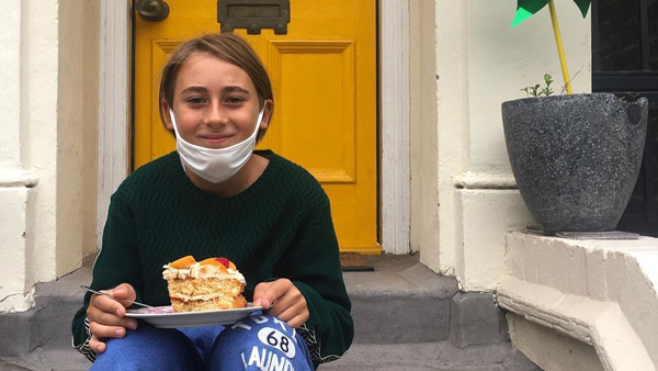 ఇది చూసారా.. బామ్మకోసం 4 దేశాలు కాలినడకతో ప్రయాణించిన 10 ఏళ్ల బాలుడు