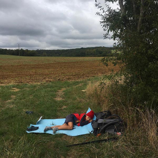 ఇది చూసారా.. బామ్మకోసం 4 దేశాలు కాలినడకతో ప్రయాణించిన 10 ఏళ్ల బాలుడు