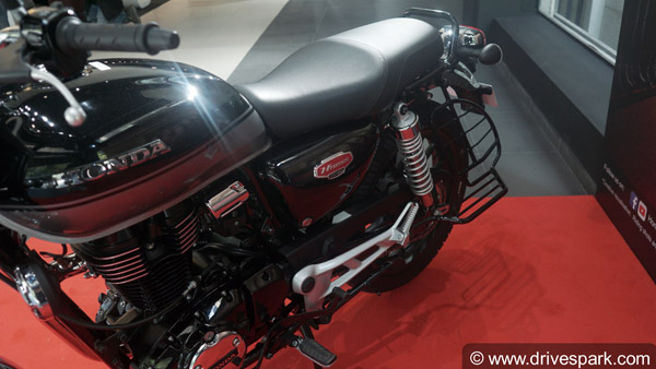 ప్రత్యర్థుల గుండెల్లో గుబులు రేపుతున్న హోండా హై‌నెస్ సిబి 350 బైక్ ఫస్ట్ లుక్