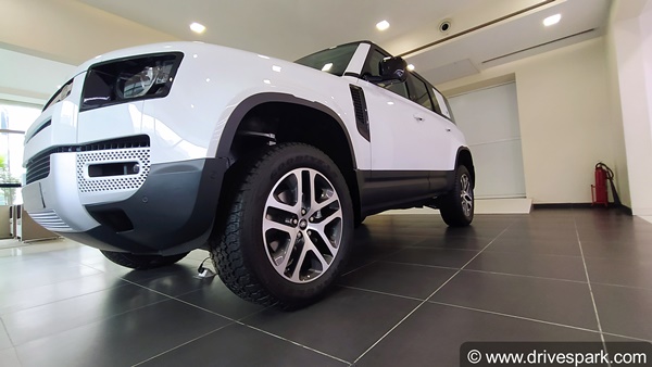 ఇప్పుడే చూడండి.. కొత్త ల్యాండ్ రోవర్ డిఫెండర్ ఫస్ట్ లుక్ రివ్యూ