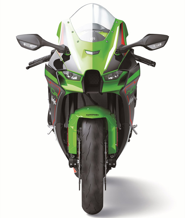 కవాసకి నింజా జెడ్ఎక్స్-10ఆర్, నింజా జెడ్ఎక్స్-10ఆర్ఆర్ సూపర్‌బైక్స్ ఆవిష్కరణ