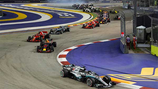 ఎఫ్ 1 రేసులో 7 వ ప్రపంచ రికార్డ్ సొంతం చేసుకున్న హామిల్టన్ ; వివరాలు