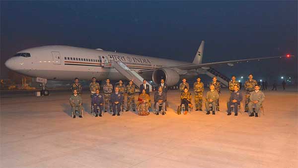 కొత్త విమానంలో ప్రయాణించిన భారత రాష్ట్రపతి ; ఇంతకీ ఈ విమానం ప్రత్యేకత ఏంటో తెలుసా 