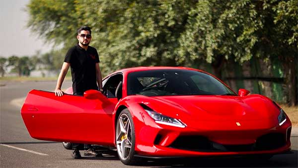 10 కంటే ఎక్కువ రోల్స్ రాయిస్ కార్లు కలిగి ఉన్న బిలీనియర్ : అతని కార్ల వివరాలు 10 కంటే ఎక్కువ రోల్స్ రాయిస్ కార్లు కలిగి ఉన్న బిలీనియర్ : అతని కార్ల వివరాలు