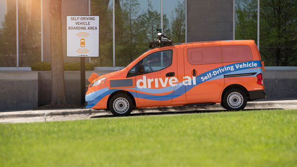 ఎలక్ట్రిక్ కార్ లాంచ్ చేయడానికి సన్నాహాలు సిద్ధం చేస్తున్న ఆపిల్ 