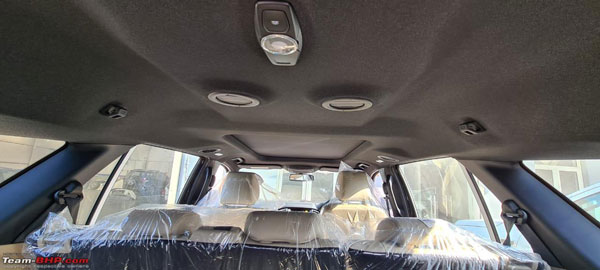 ఎండీవర్‌లో అనేక ఫీచర్లను తొలగించిన ఫోర్డ్; కారణం ఏంటంటే..