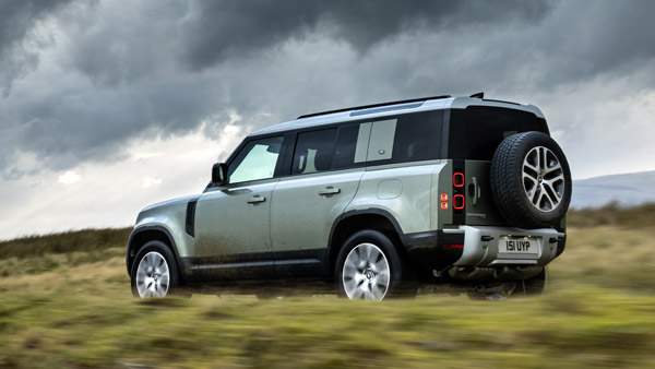 భారత్‌లో ల్యాండ్ రోవర్ డిఫెండర్ హైబ్రిడ్ బుకింగ్స్ స్టార్ట్
