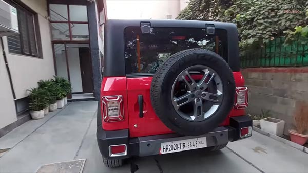 ఖరీదైన గిఫ్ట్‌తో భార్యను సర్‌ప్రైజ్ చేసిన భర్త.. ఇంతకీ ఆ గిఫ్ట్ ఏదో మీరు చూడండి 