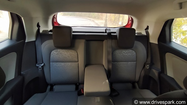 టాటా అల్ట్రోజ్ డీజిల్ వేరియంట్ రివ్యూ.. వచ్చేసింది.. చూసారా !