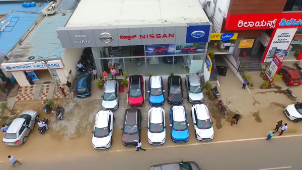 ఒక్క రోజులో 100 నిస్సాన్ మాగ్నైట్ కార్ల డెలివరీ; ఎక్కడో తెలుసా?