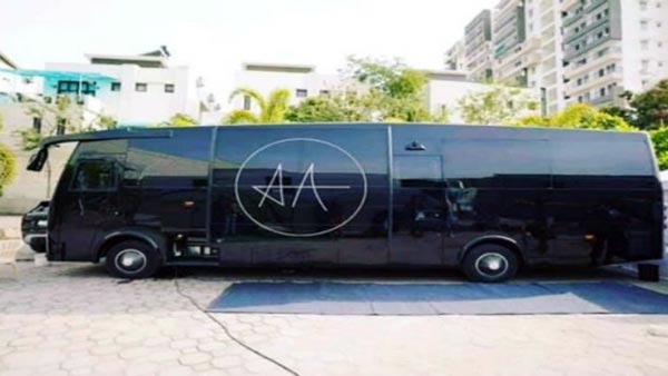 ప్రమాదానికి గురైన అల్లు అర్జున్ కారావ్యాన్.. బన్నీ సేఫ్ 