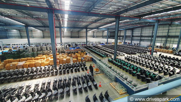 ఏథర్ ఎనర్జీ ఎలక్ట్రిక్ స్కూటర్ ప్లాంట్ టూర్.. చూసొద్దాం రండి..