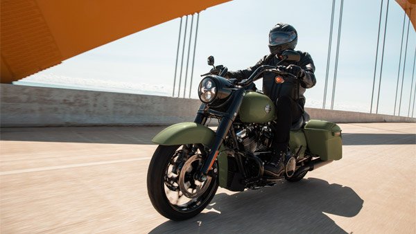 హార్లే డేవిడ్సన్ ఇండియా చైర్మన్‌గా రవి అవలూర్‌ని నియమించిన హీరో మోటోకార్ప్