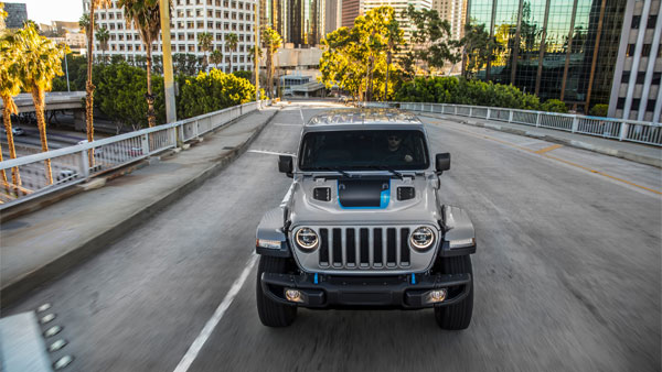 జీప్ ఎలక్ట్రిక్ కార్లు వస్తున్నాయ్.. టీజర్ వీడియో లాంచ్..