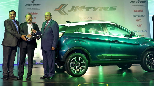 2021 ఇండియన్ కార్ ఆఫ్ ది ఇయర్ అవార్డు కైవసం చేసుకున్న 