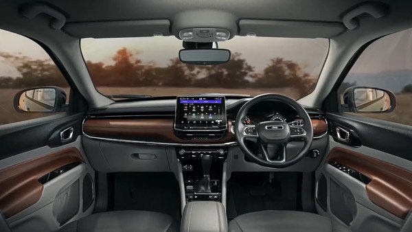 తండ్రి దూరమయ్యాక వీడియో ద్వారా మళ్ళీ గుర్తుచేసుకున్న హార్దిక్ పాండ్యా