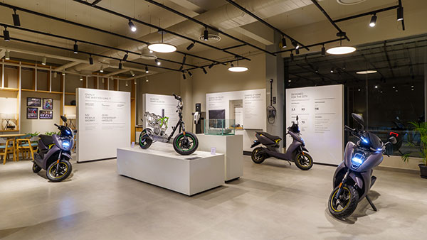 కొచ్చిలో కొత్త డీలర్‌షిప్‌ ప్రారంభించిన ఏథర్ ఎనర్జీ; వివరాలు