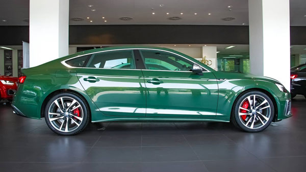 డీలర్ల వద్దకు చేరుకుంటున్న కొత్త ఆడి ఎస్5 స్పోర్ట్‌బ్యాక్